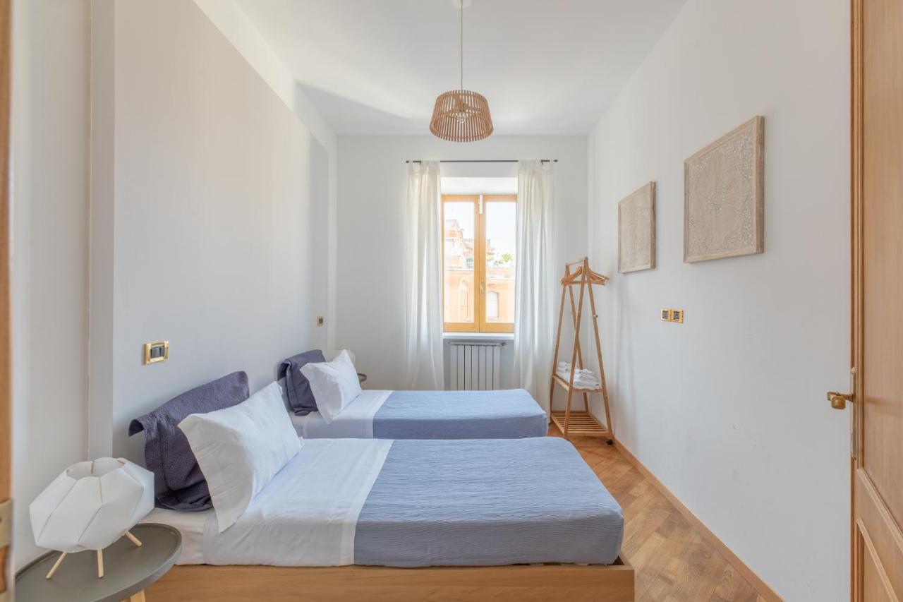 Appartamento Iflat Monti Penthouse Panoramic View Roma Esterno foto