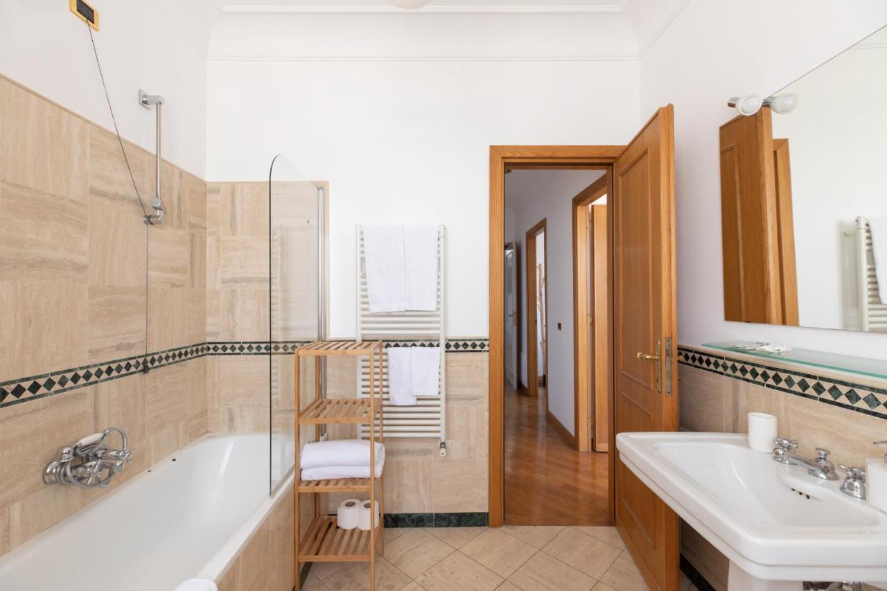 Appartamento Iflat Monti Penthouse Panoramic View Roma Esterno foto
