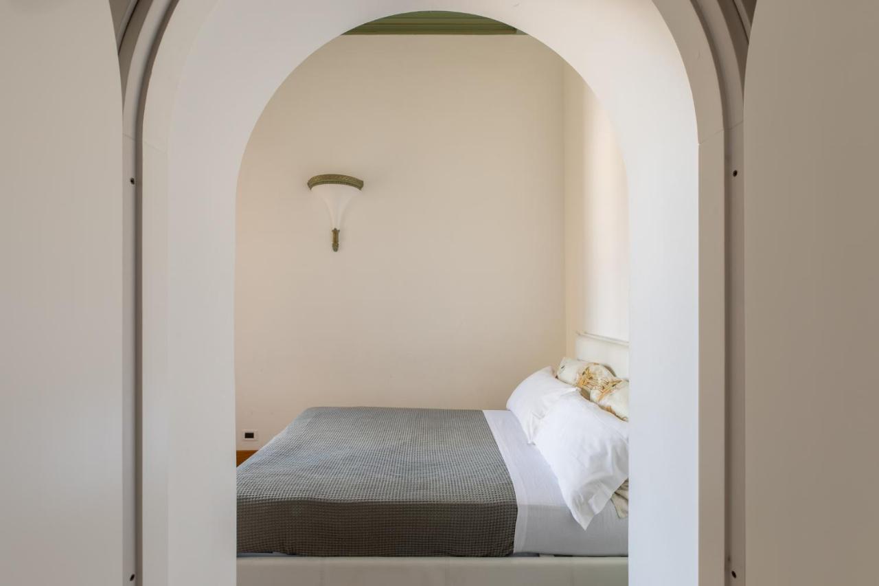 Appartamento Iflat Monti Penthouse Panoramic View Roma Esterno foto