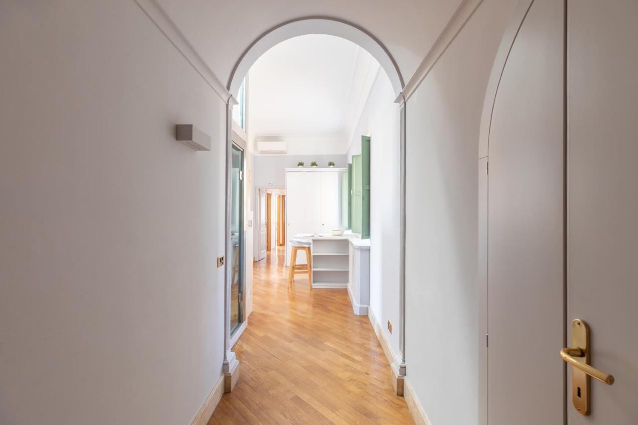 Appartamento Iflat Monti Penthouse Panoramic View Roma Esterno foto